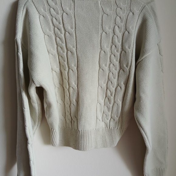 O!Oi Collection ivory sweater with big button closure pockets - Picture 12 of 12